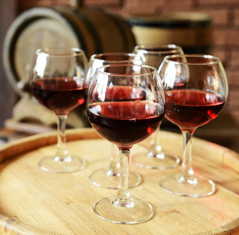 Khâu chuẩn bị cho một buổi thử rượu Khâu chuẩn bị cho một buổi thử rượu